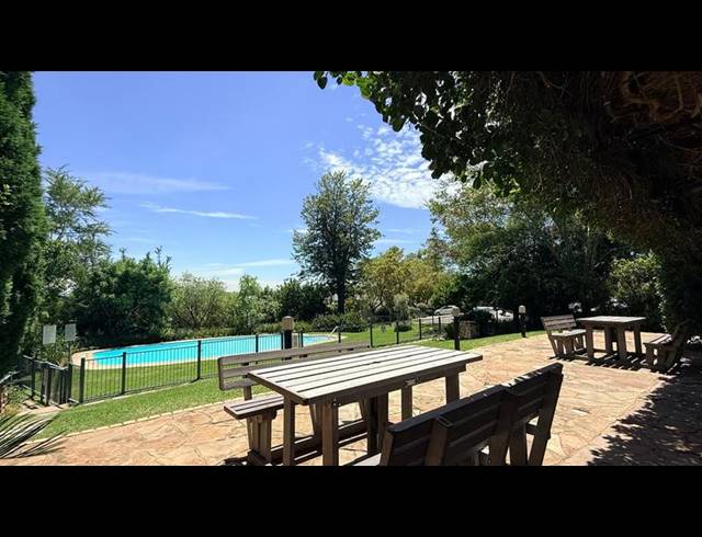 2 BEDROOM PROPERTY TO RENT IN MILL HILL EXT 2